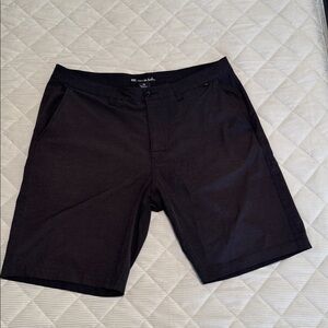 Travis Mathew Golf Shorts Black Men’s 36 Waist